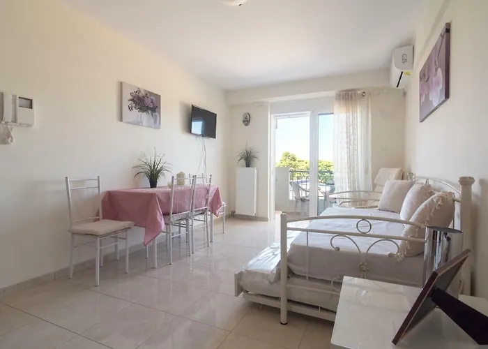 Lovely Apartment Xylokastro 2Nd Floor